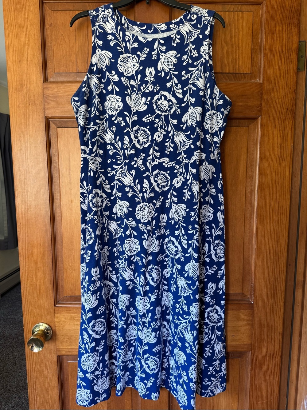 croft & barrow Navy and White Floral Midi Dress